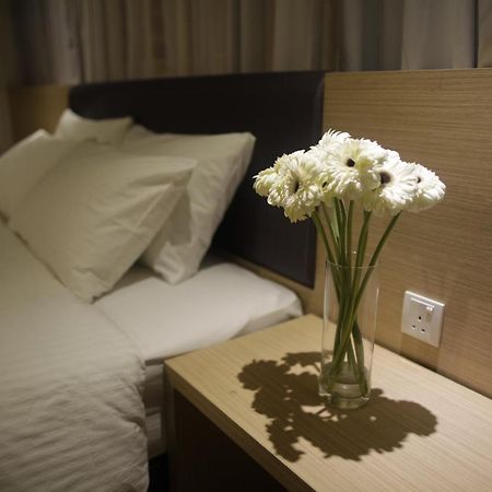 I am Jazz Hotel Johor Bahru Esterno foto