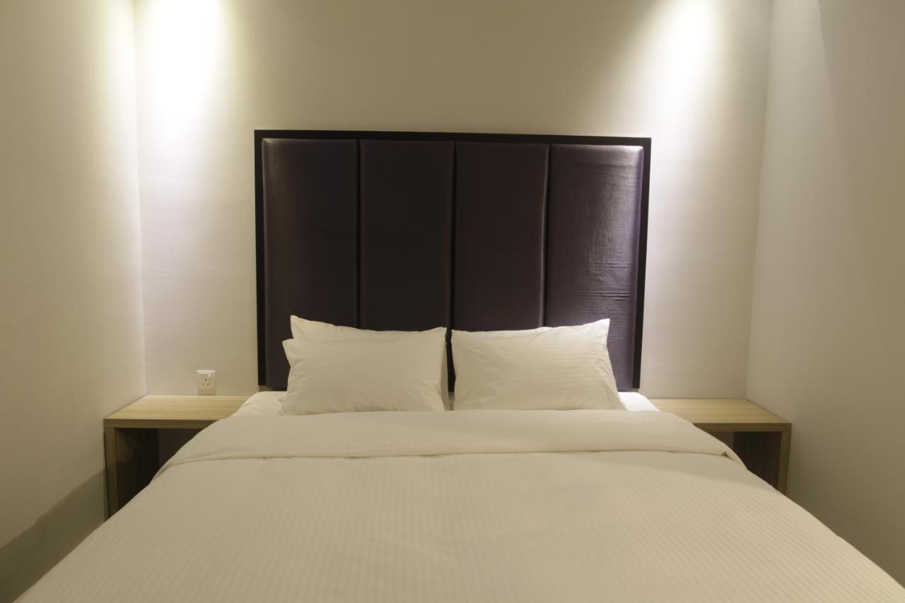 I am Jazz Hotel Johor Bahru Esterno foto