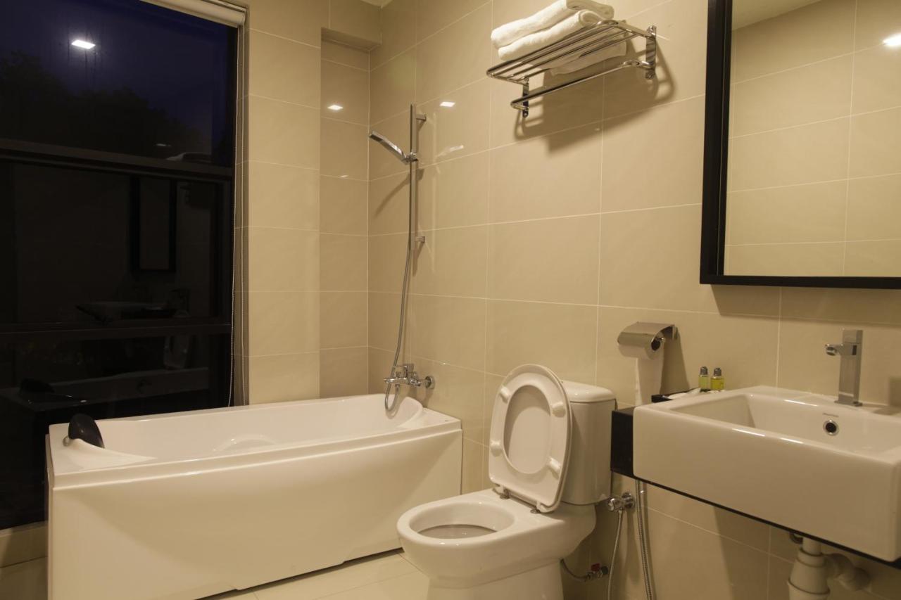 I am Jazz Hotel Johor Bahru Esterno foto