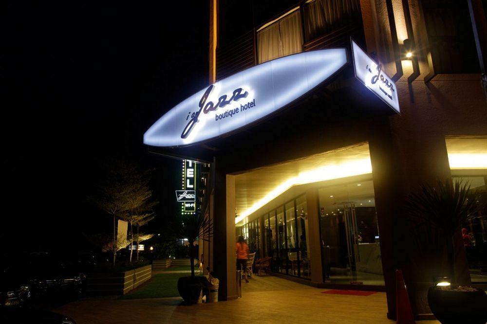 I am Jazz Hotel Johor Bahru Esterno foto