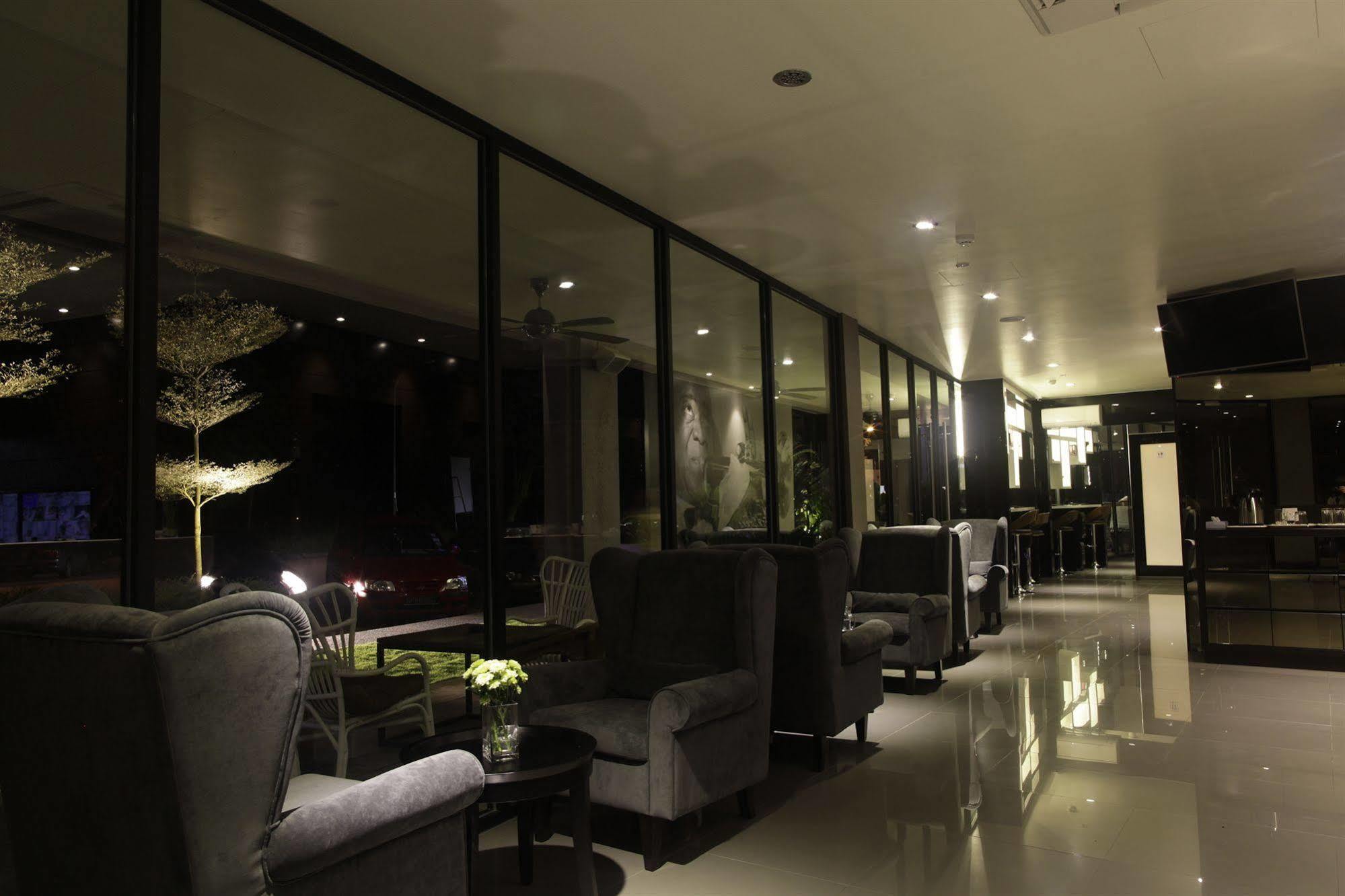 I am Jazz Hotel Johor Bahru Esterno foto
